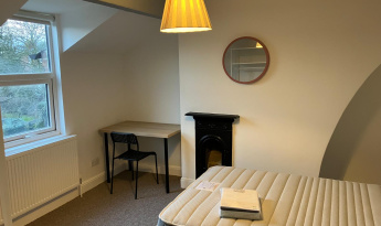 10 St Michaels Square, Gloucester, GL1 1SX, 1 Bedroom Bedrooms, ,3 BathroomsBathrooms,Student,Student rooms,St Michaels Square,1125