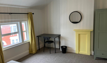 10 St Michaels Square, Gloucester, GL1 1SX, 1 Bedroom Bedrooms, ,2 BathroomsBathrooms,Student,Student rooms,St Michaels Square,1125