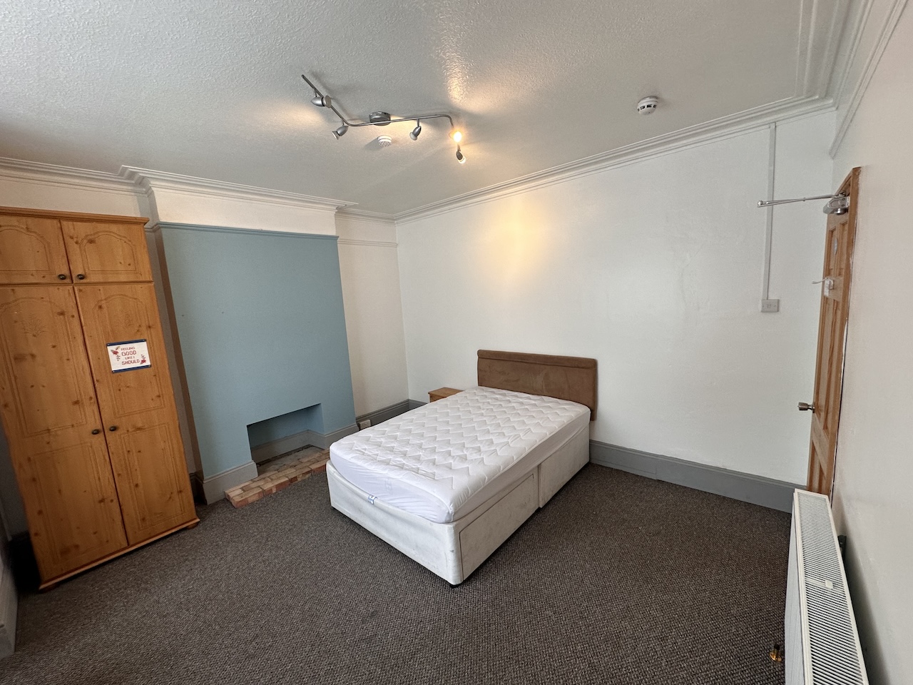 1, Gloucester, GL1 4UT, 1 Bedroom Bedrooms, ,1 BathroomBathrooms,Student,Student rooms,1128