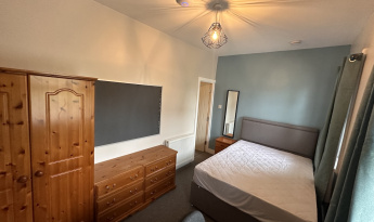 5 St Pauls Road, Gloucester, GL1 5AP, 5 Bedrooms Bedrooms, ,3 BathroomsBathrooms,Student,Student house,St Pauls Road,1137