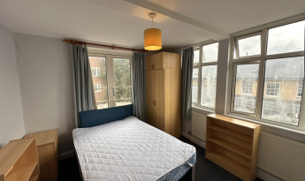 57 Westgate Street, Gloucester, GL1 2NW, 1 Bedroom Bedrooms, ,6 BathroomsBathrooms,Student,Student rooms,Westgate Street,1028