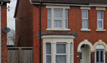 156 Bristol Road, Gloucester, GL1 5SR, 4 Bedrooms Bedrooms, ,1 BathroomBathrooms,Student,For Rent,Bristol Road,1089