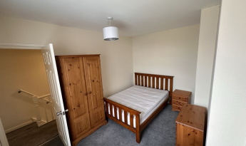 156 Bristol Road, Gloucester, GL1 5SR, 1 Bedroom Bedrooms, ,1 BathroomBathrooms,Student,Student house,Bristol Road,1089